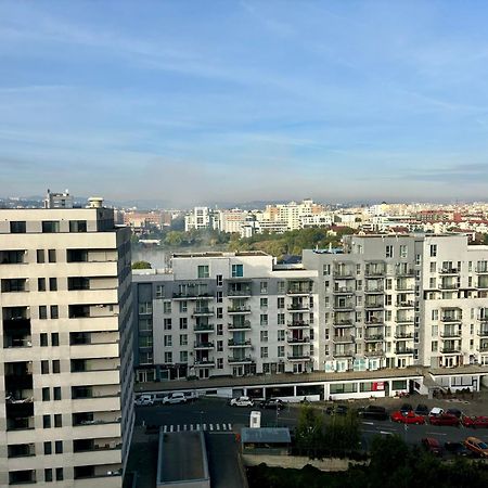 Lakeside Aparthotel Cluj-Napoca Exteriör bild